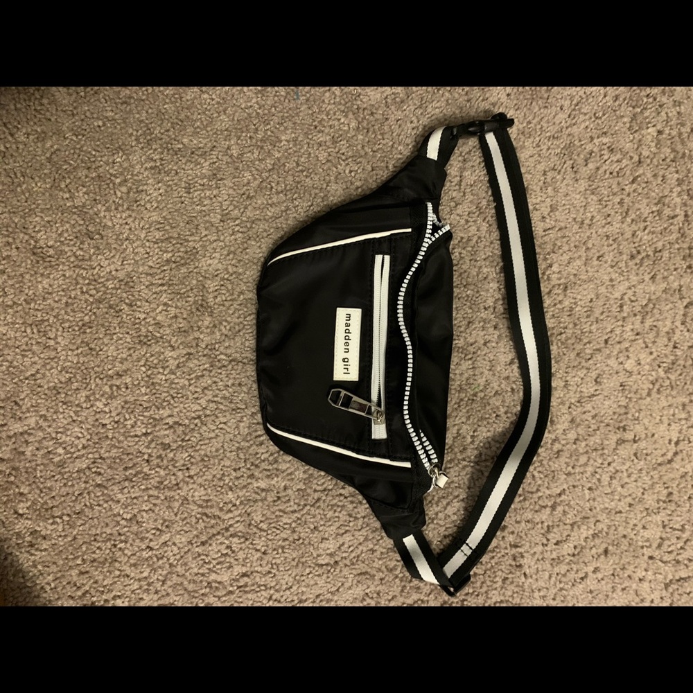 Fanny pack
